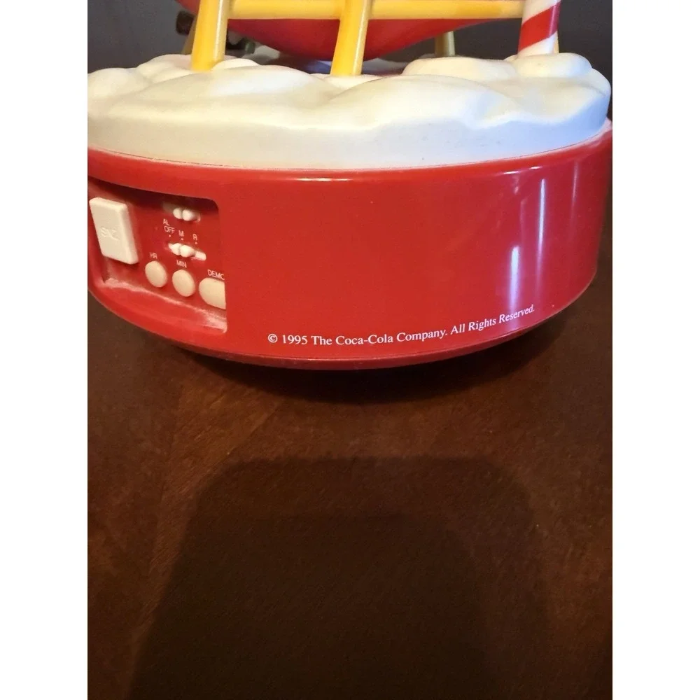 Vintage 1995‎ Coca-Cola Polar Bear Musical Alarm Clock Nostalgic Read
